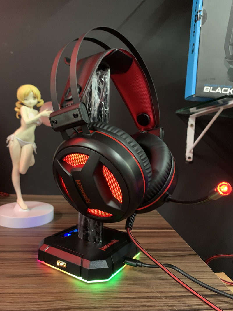 Headset Gamer Redragon Minos, 7.1 Virtual, Driver 50mm, USB, Preto e Vermelho - H210